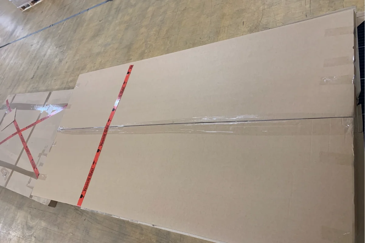 Solar Panel Einzelverpackt geliefert